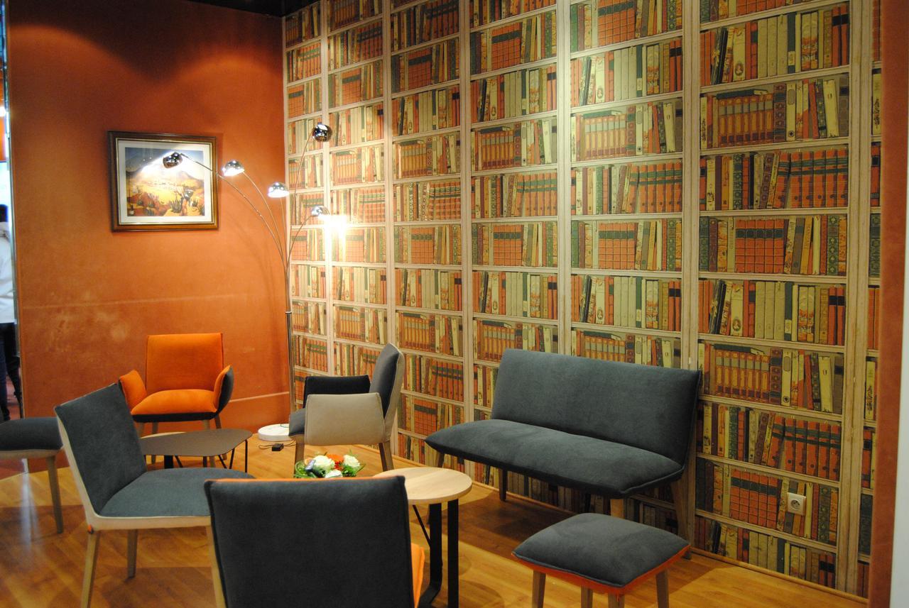 Hotel Roc De Massabielle 3*