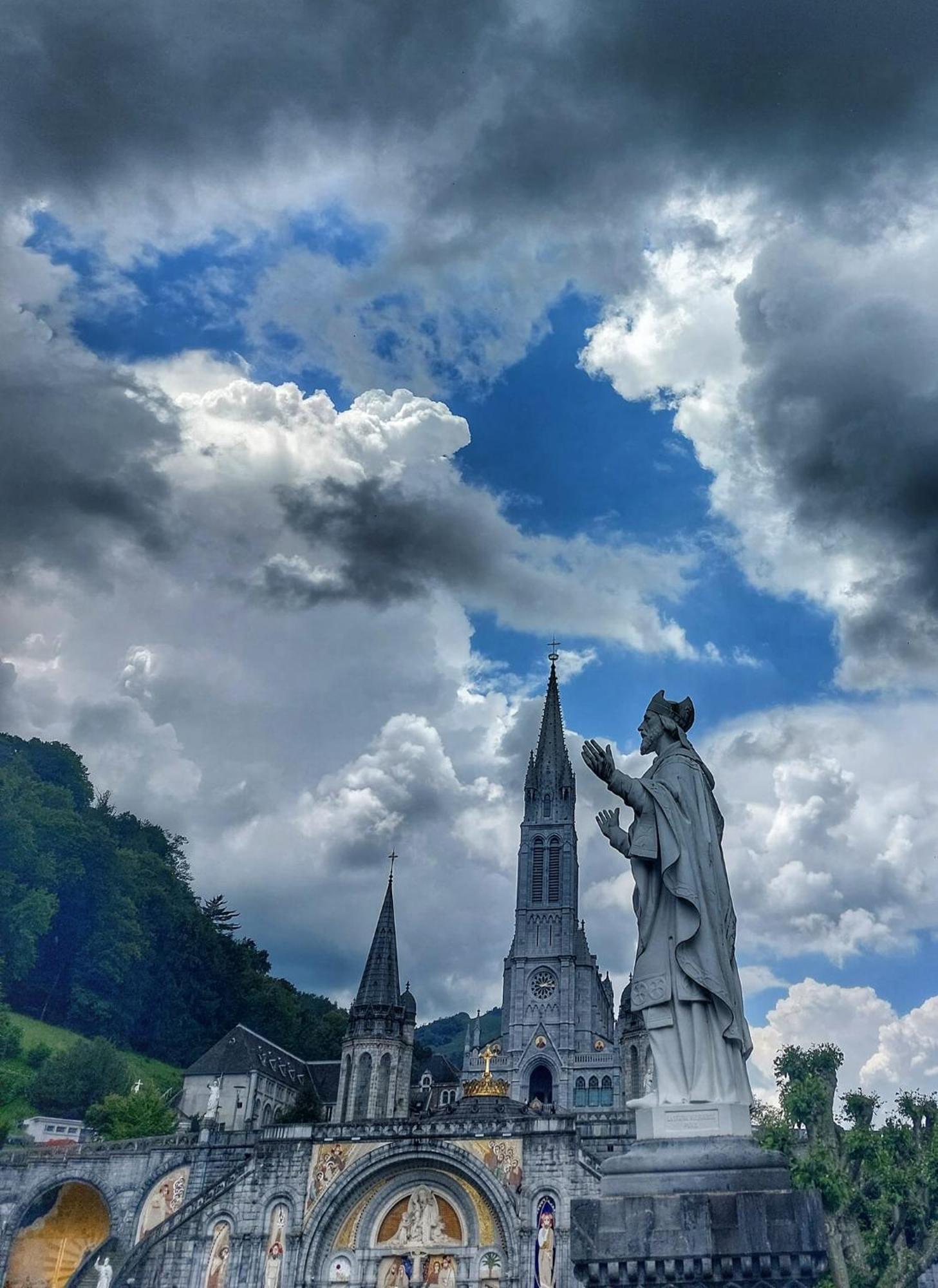 Roc De Massabielle Hotel Lourdes